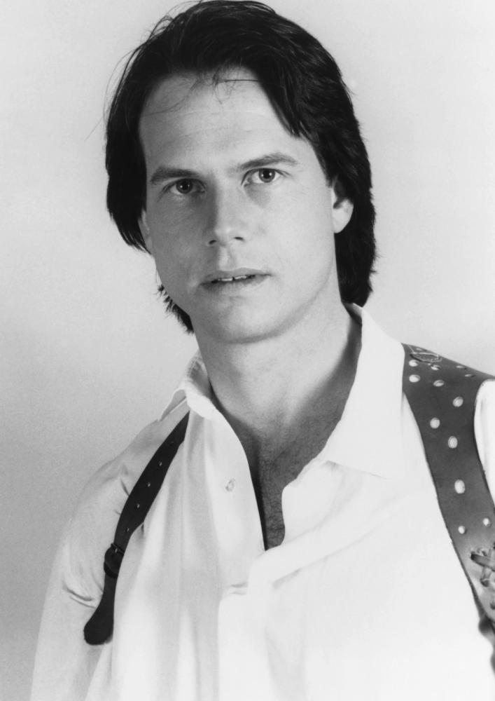 PASS THE AMMO, Bill Paxton, 1988, (c)New Century Vista Film Company