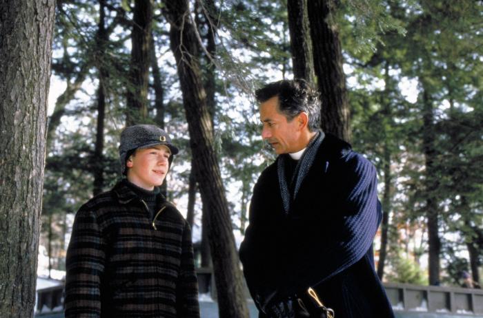 SIMON BIRCH, from left: Joseph ...