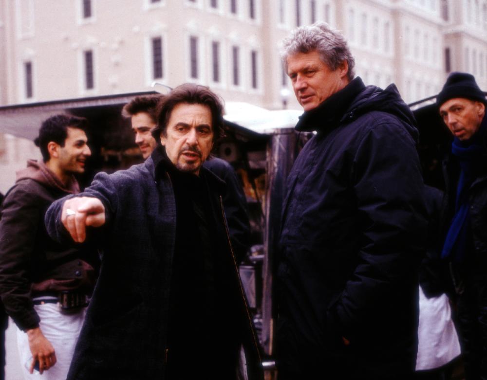 THE RECRUIT, Al Pacino, director Roger Donaldson on the set, 2003, (c) Walt Disney