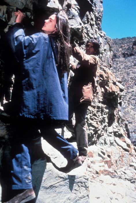 OF LOVE AND SHADOWS, Jennifer Connelly (front), Antonio Banderas, 1994, ... OF LOVE AND SHADOWS, Jennifer Connelly (front), Antonio Banderas, 1994, ...