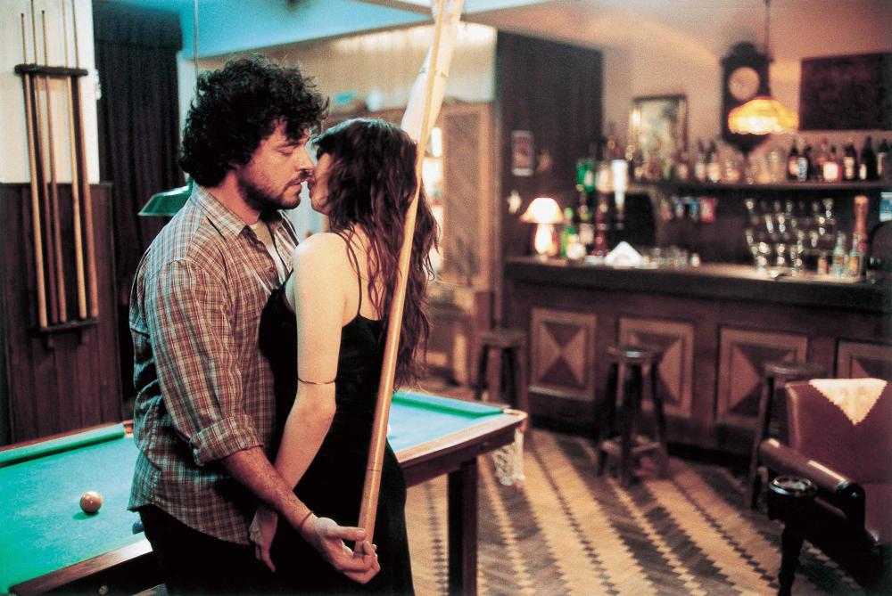 Maria+Luisa+Camargo ... from left: Felipe Camargo, Maria Luisa Mendonca, 2005, © Buena Vista