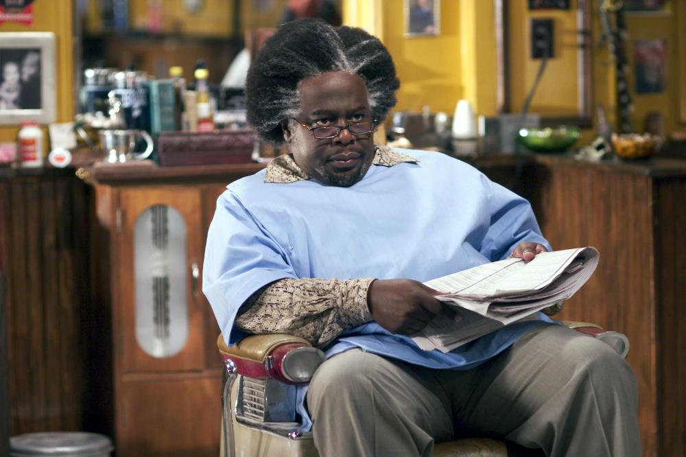 BARBERSHOP 2: BACK IN BUSINESS, Cedric the Entertainer, 2004, (c) MGM