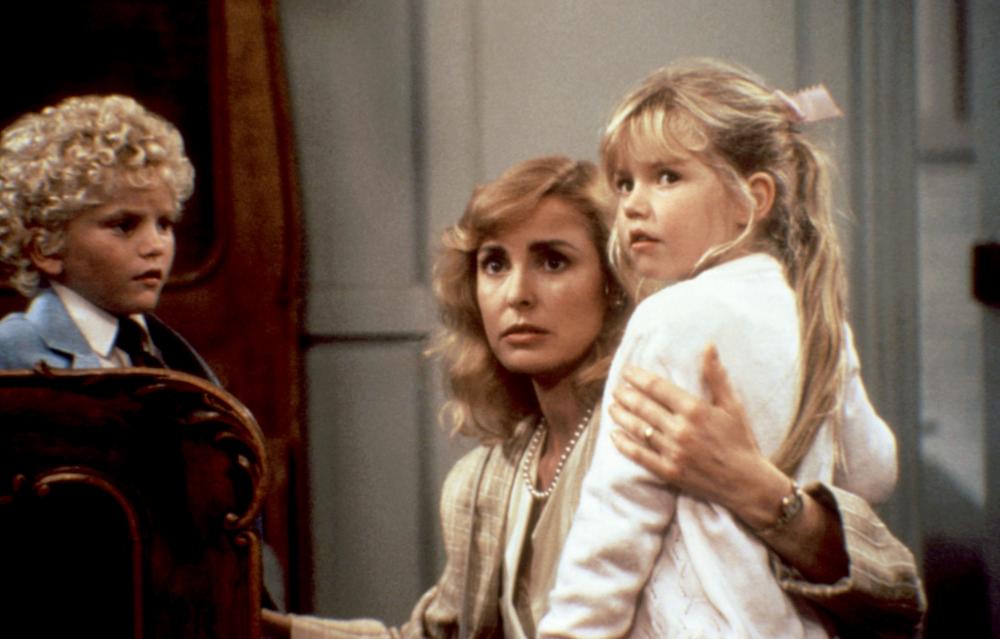 FLOWERS IN THE ATTIC, Ben Ryan Ganger, Victoria Tennant, Lindsay Parker, 1987, (c)New World Pictures