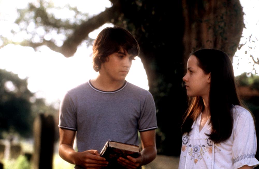 THE DANGEROUS LIVES OF ALTAR BOYS, Emile Hirsch, Jena Malone, 2002, (c) ThinkFilm