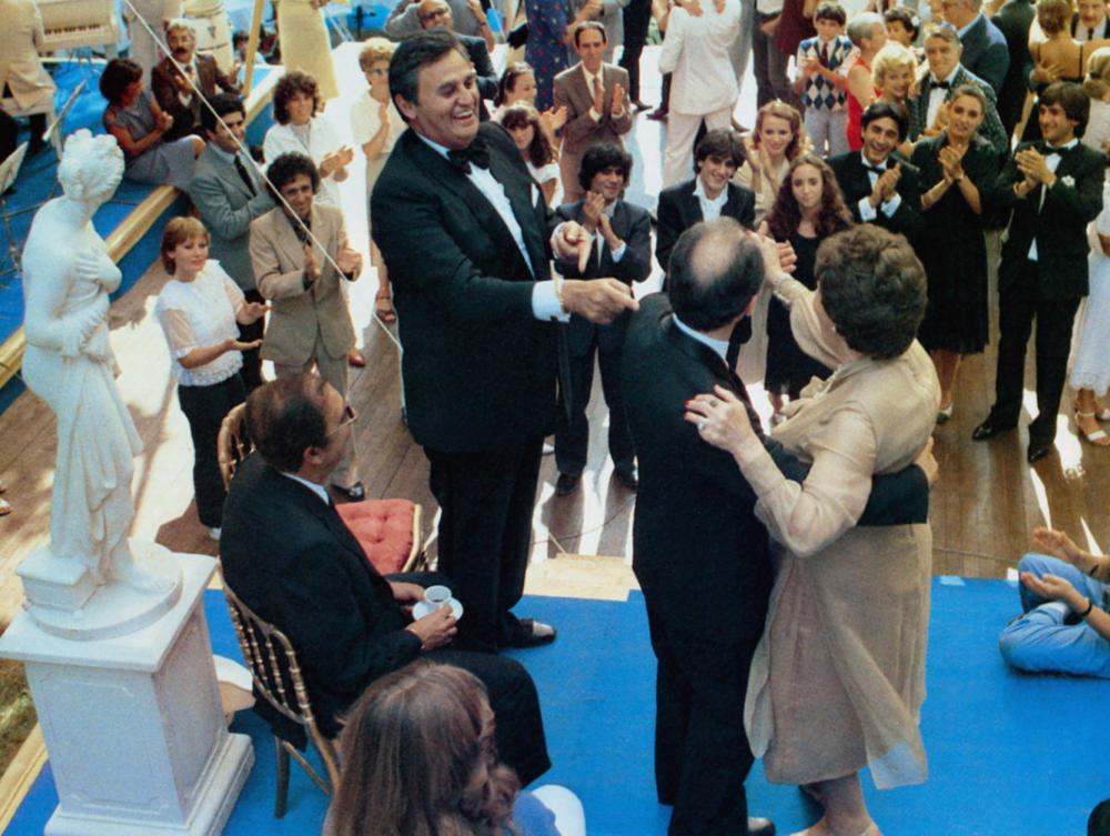 LE GRAND PARDON, Roger Hanin (h...